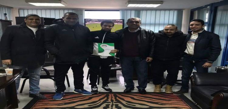 إسلام سري لاعب المصري الجديد إسلام سري لاعب المصري الجديد